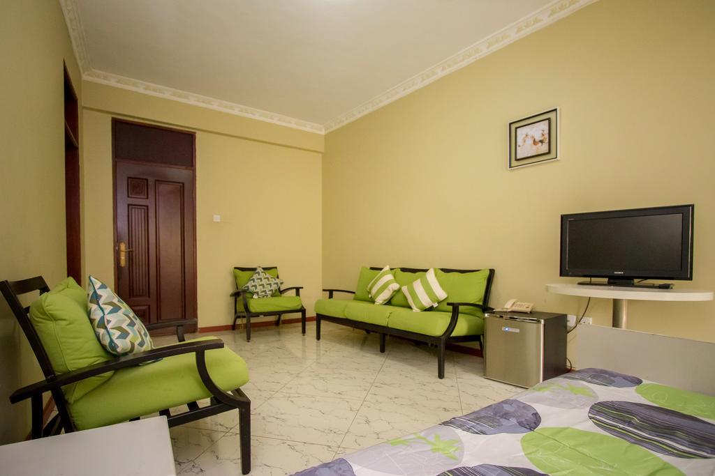 Grand Global Hotel Кампала Экстерьер фото