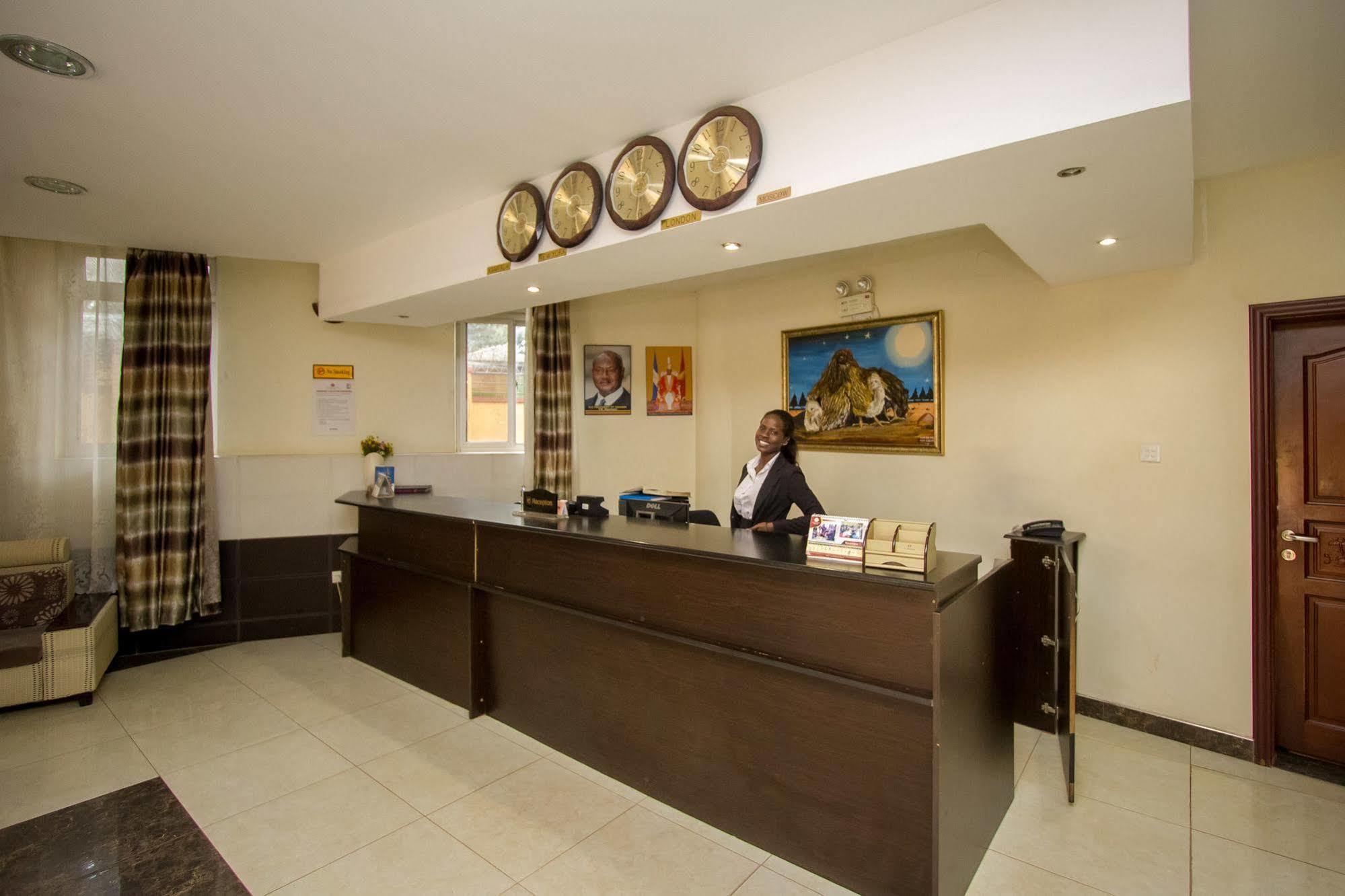 Grand Global Hotel Кампала Экстерьер фото